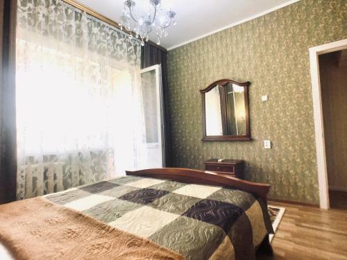 Comfortable Apartment On Zharokov Str