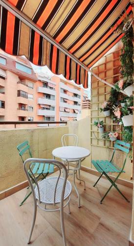 Apartamento Sunny Duplex In Front Of Campello Beach
