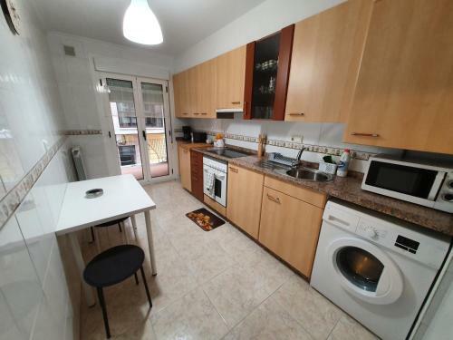 Apartamento La Estancia De Cangas - Amplio Piso Con Garaje