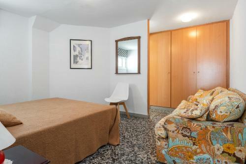 Hauzify I Apartaments Estela