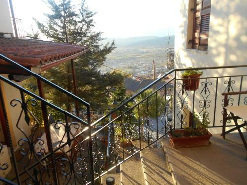 Apartamento Gerakofolia Rooms To Let