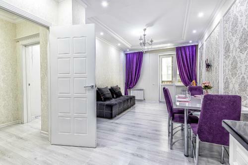 Botanical Garden Apartments