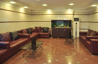 Ronax Hotel