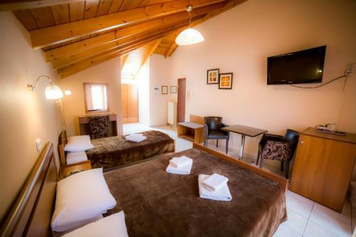 Hotel Tsironis Rooms