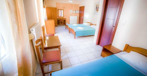 Hotel Tsironis Rooms