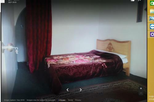 Hostal Mountain Refuge Guest House