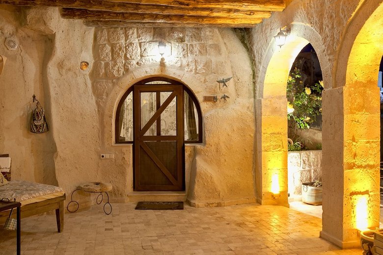 Oyku Evi Cave Hotel