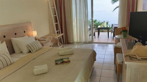 Erytha Hotel & Resort