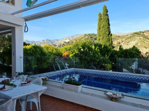 Beautiful Villa Swimming Pool Close To Granada