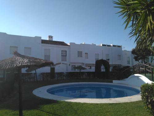Alojamiento Con Piscina Para Grandes Grupos
