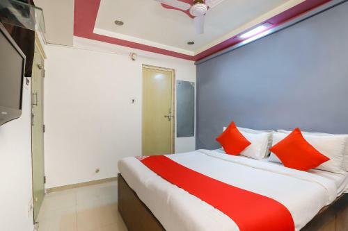 Oyo 70500 Hotel Magic Palace