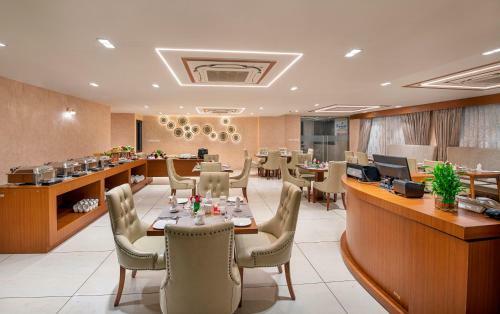 Hotel Sk Lords Eco Inn Ahmedabad