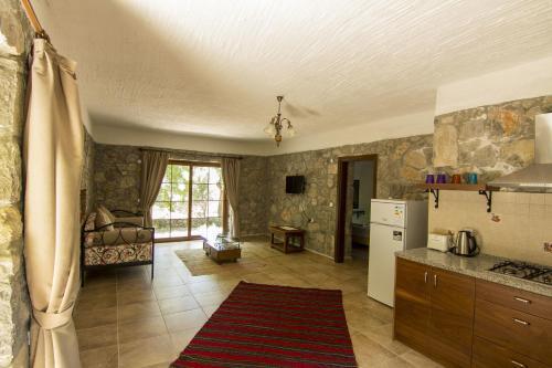 Doga Apartments