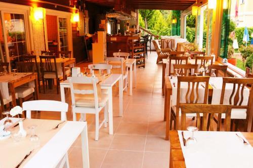Hotel Club Grand Becassier