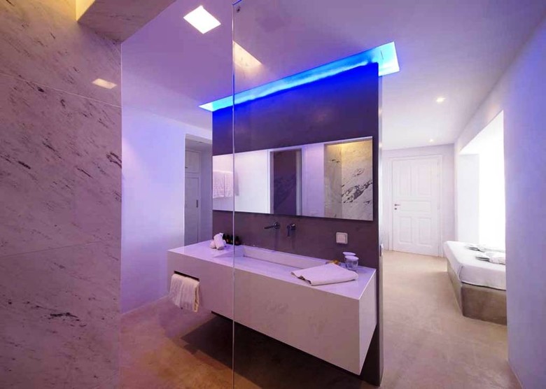 En Lefko Prive Suites Hotel