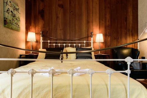 Hotel Roomquest Rimrabeang And Suite