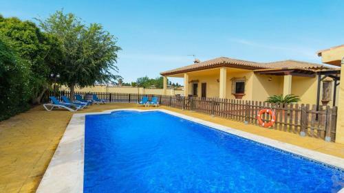 Chalet Carbonera Conil de La Frontera By Ruralidays