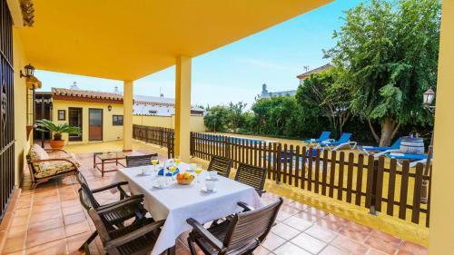 Chalet Carbonera Conil de La Frontera By Ruralidays