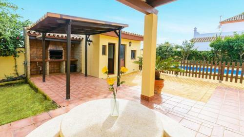 Chalet Carbonera Conil de La Frontera By Ruralidays