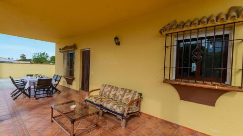 Chalet Carbonera Conil de La Frontera By Ruralidays