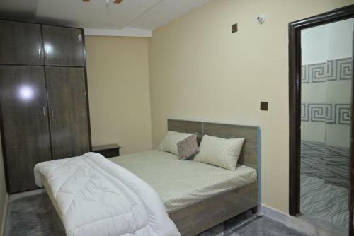 Hotel Royal Suites