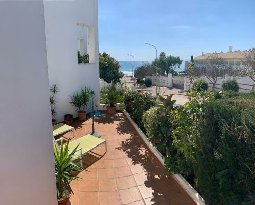 Apartamento Con Terraza En Primera L�nea De Playa