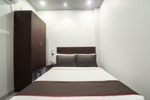Hotel Collection O 45871 Sonica Gold Civil Lines