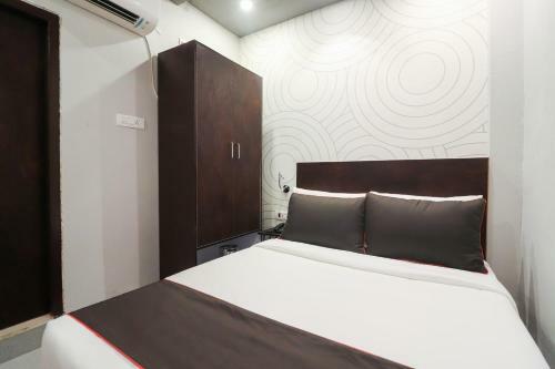 Hotel Collection O 45871 Sonica Gold Civil Lines