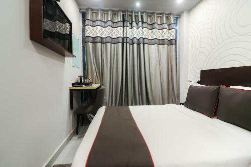 Hotel Collection O 45871 Sonica Gold Civil Lines