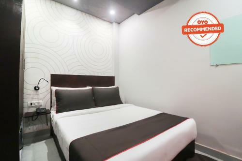 Hotel Collection O 45871 Sonica Gold Civil Lines