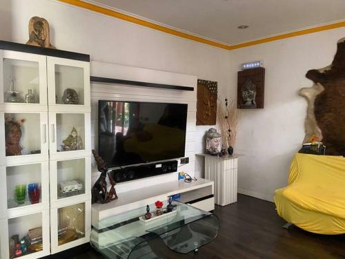 A Famosa Luxury Villa