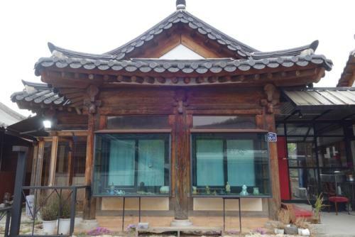 Hostal Atelier Hanok Guesthouse