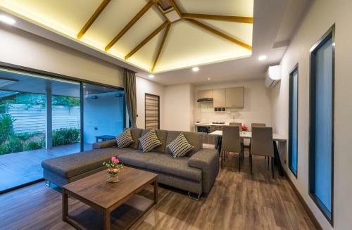 Hotel Cher?mantra? Aonang? Resort & Pool? Suite