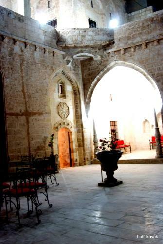 Hostal Kasr-i Abbas Hotel