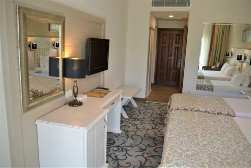 Hotel Club Boran Mare Beach