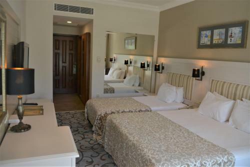 Hotel Club Boran Mare Beach