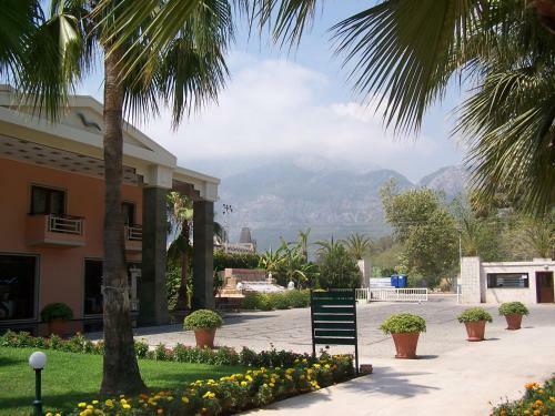 Hotel Club Boran Mare Beach