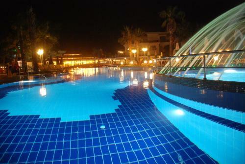 Hotel Club Boran Mare Beach