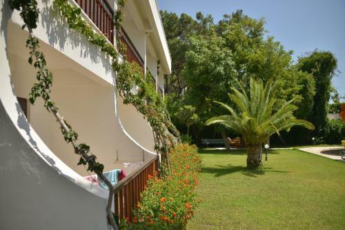 Hotel Club Boran Mare Beach