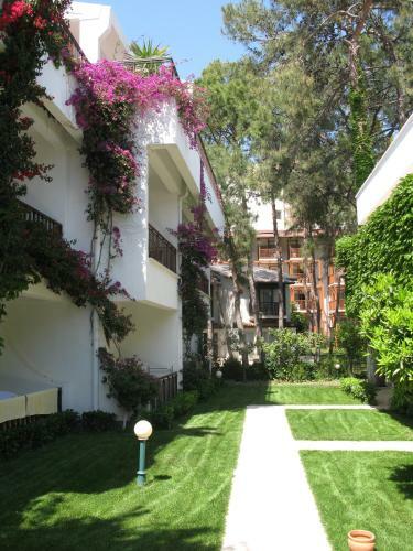 Hotel Club Boran Mare Beach
