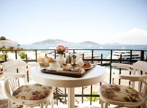 Buyukada Princess Hotel