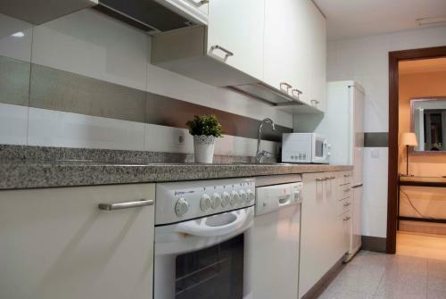 Apartamento C�ntrico Con Parking Privado