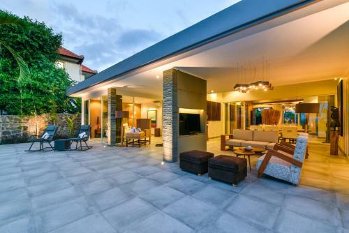 Villa Lou