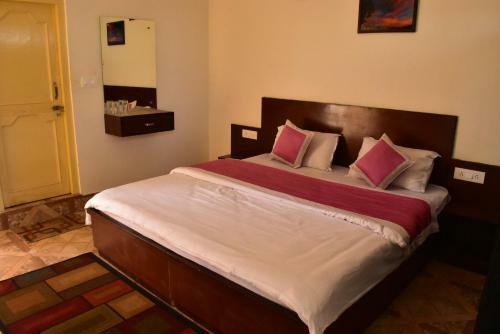 Hotel Rudra Himalayan Retreat