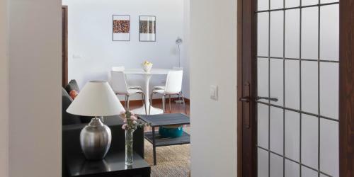 Entre 2 Mezquitas Apartamento 8