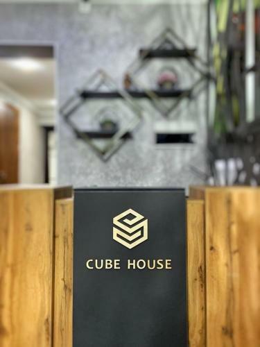 Hotel Cube House Osh