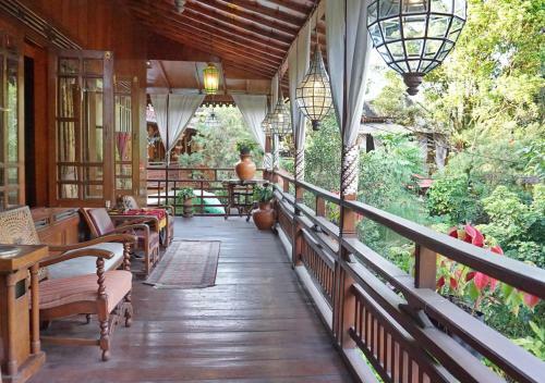 Badjoeri Ethnic Wooden Homestay