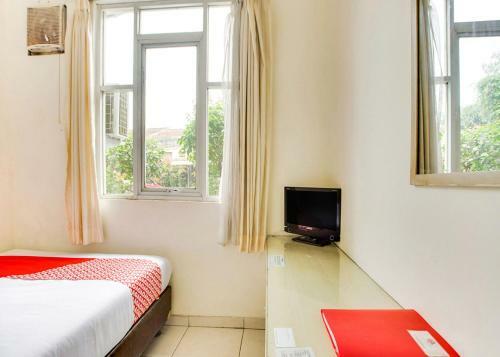 Oyo 2554 Hotel Arimbi Lama Dewi Sartika