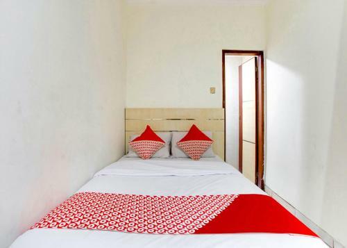 Oyo 2554 Hotel Arimbi Lama Dewi Sartika