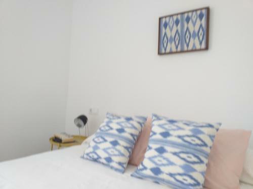 Pink Lemon Apartments